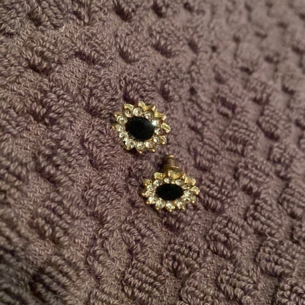 PRECIOUS studded flowers